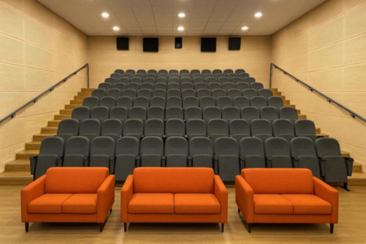 Wystawa fotografii Alfreda Żurawskiego w Gryfickim Domu Kultury